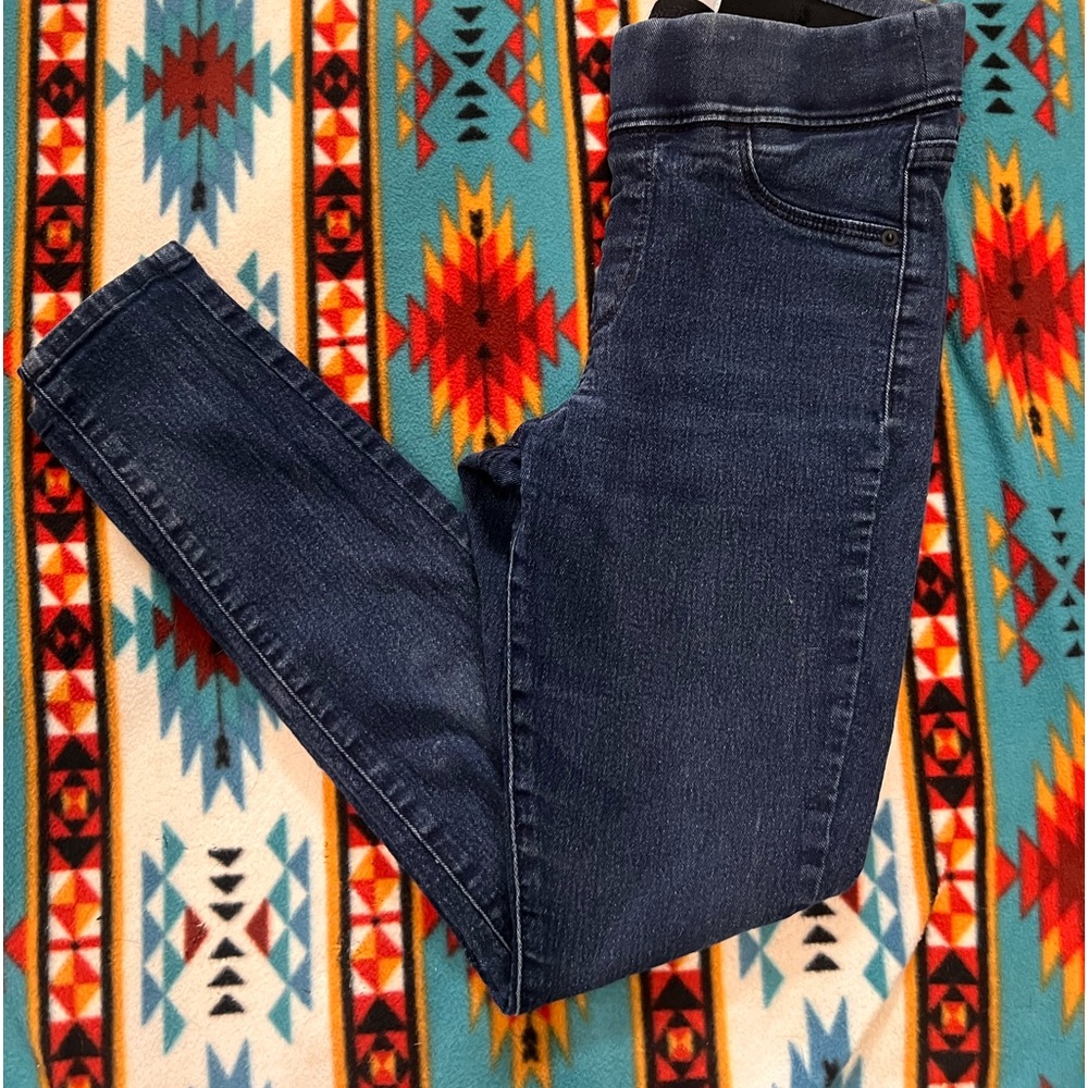 Old Navy Rockstar Jean Jeggings Mid-Rise 2 Short 2S